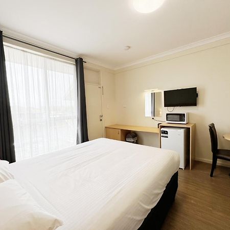 Dandenong Motel Buitenkant foto