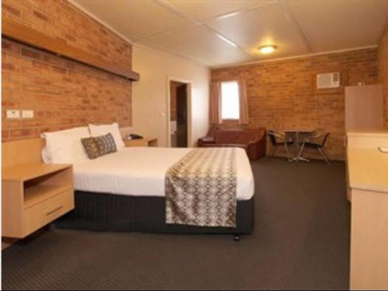 Dandenong Motel Buitenkant foto